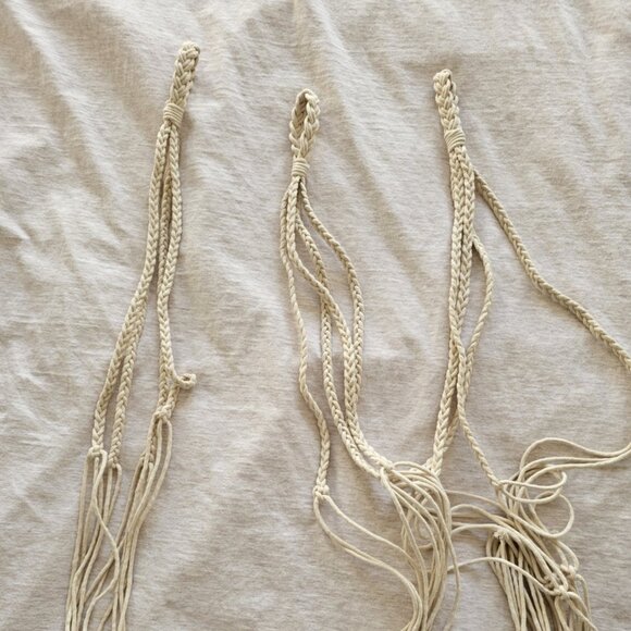 (3 Pack) Bohemien BOHO Macrame Plant Hanger Set - Picture 9 of 9